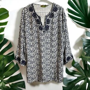 Rock Flower Paper Embroidered Navy Floral Boho Lexi Tunic Kurta Top